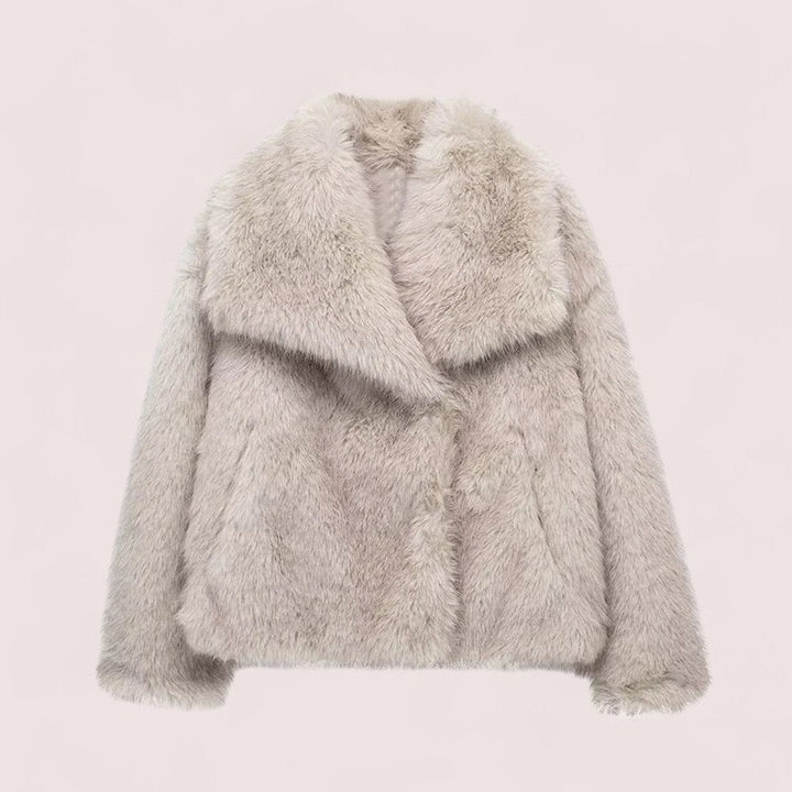 Lindholm Butik |  Fuskpälsjacka